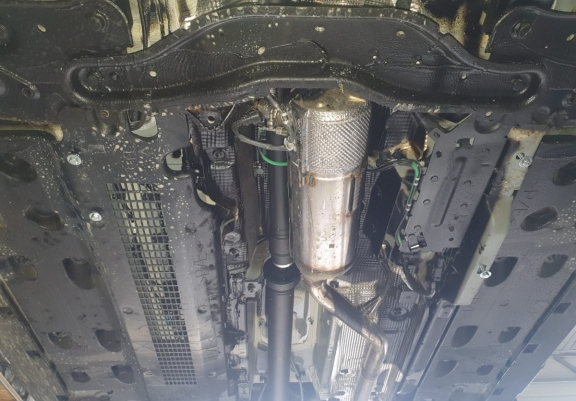 Protetor de aço para DPF Dacia Duster