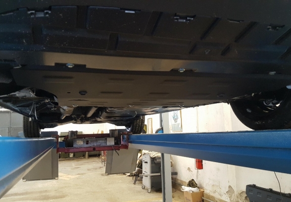 Protetor de Carter de aço Mercedes Vito W447, 2.2 D, 4x4