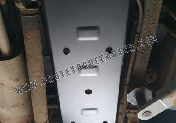 Protetor de aço para o tanque de combustível Mitsubishi L 200