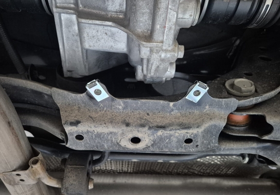 Protetor diferencial de alumínio Toyota Rav4