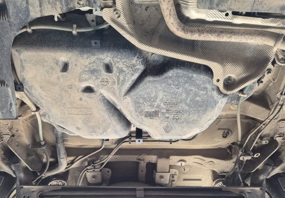 Protetor de aço para o tanque de combustível Dacia Sandero