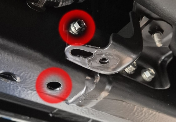  Protetor diferencial de aço  Toyota Hilux