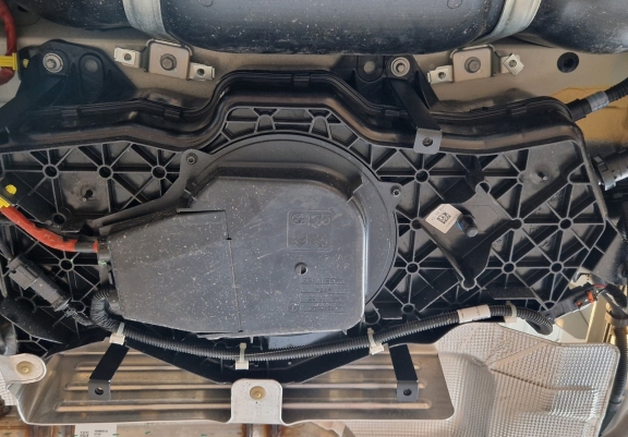 Protetor de aço tanque AdBlue Peugeot Boxer
